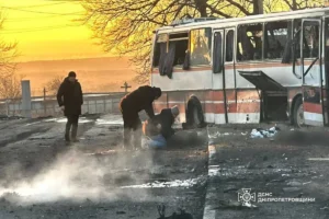 15 mŕtvych baníkov v autobuse. Rusko zabíja ľudí za to, že chodia do práce